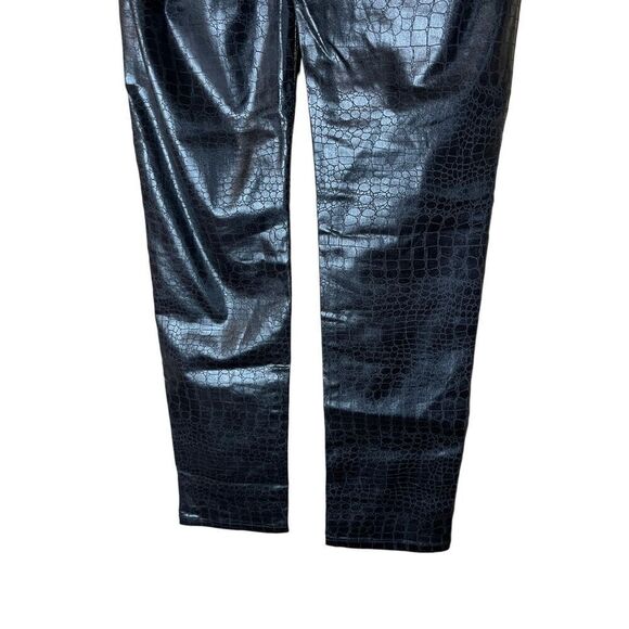 Soft Surroundings Perfect Ponte Printed Faux Leather Straight Leg Pant Size 4 - Picture 7 of 9